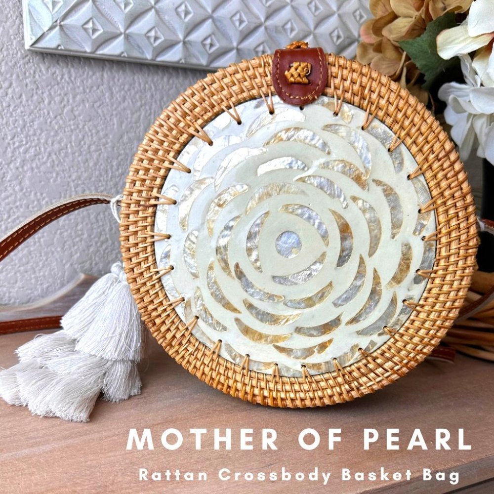 NWT Mother of Pearl Accent Neutral Handwoven Rattan Round Crossbody Basket Bag